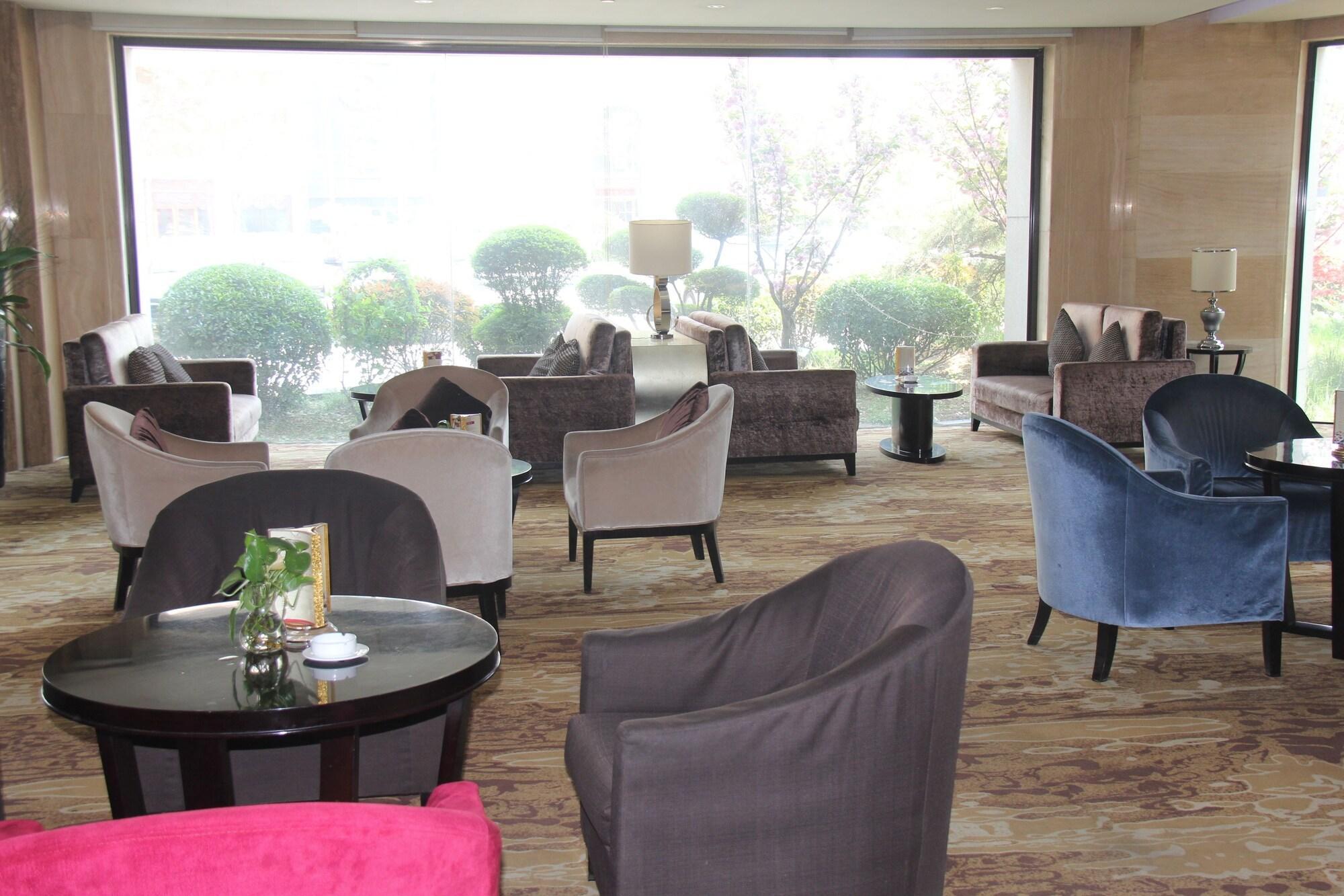 Weifang Ramada Plaza Hotel Zewnętrze zdjęcie