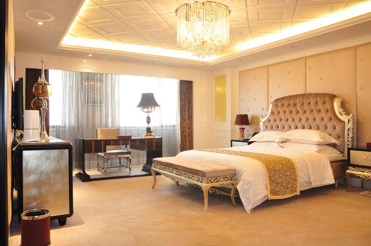 Weifang Ramada Plaza Hotel Zewnętrze zdjęcie